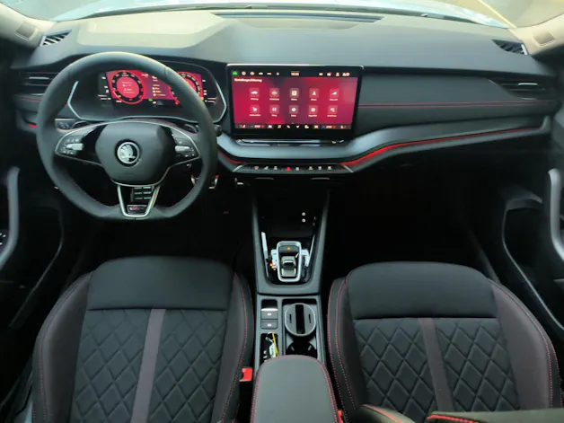 Škoda Octavia Combi 2.0 TSI DSG RS