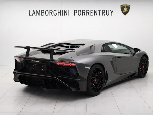 Lamborghini Aventador LP750-4 Superveloce Coupé E-Gear