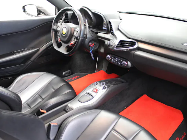 Ferrari 458 Italia 4.5 V8