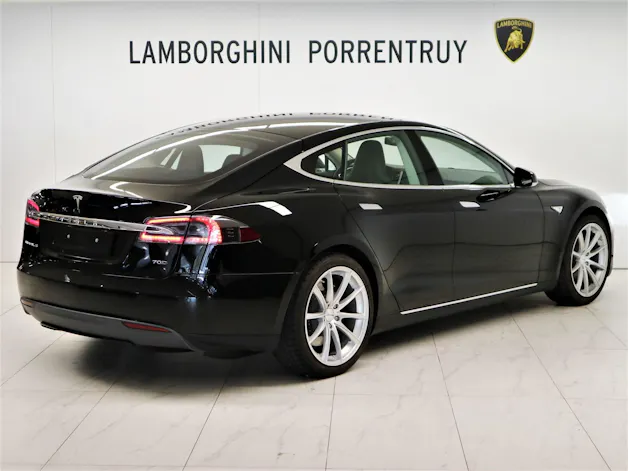 Tesla Model S 70 D