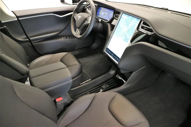 Tesla Model S 70 D