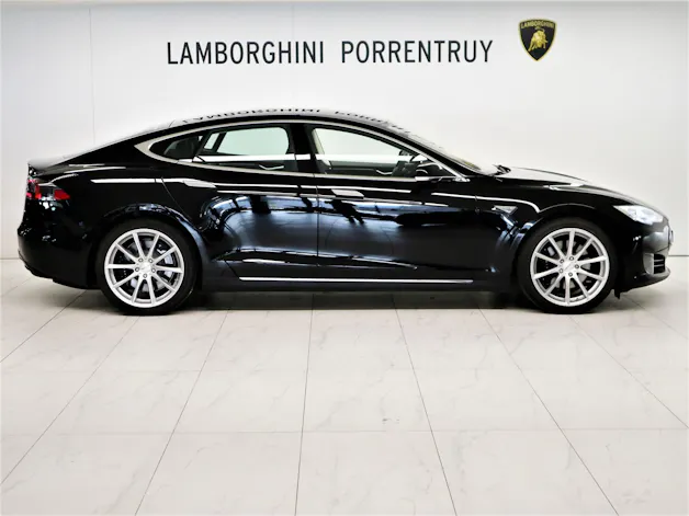 Tesla Model S 70 D