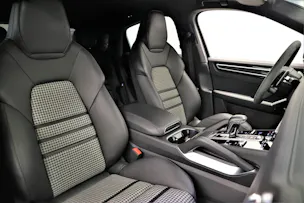 Porsche Cayenne Turbo Coupé
