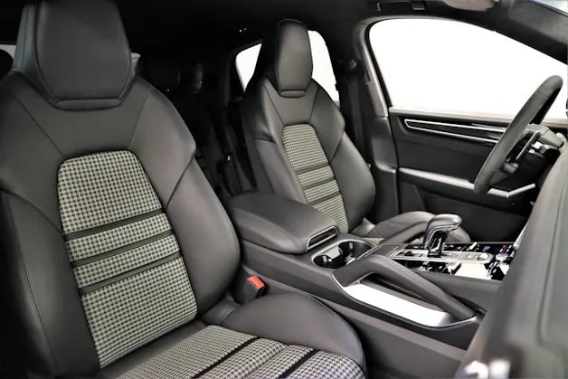 Porsche Cayenne Turbo Coupé