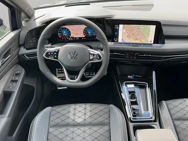 VW Golf 1.5 eTSI mHEV ACT R-Line DSG