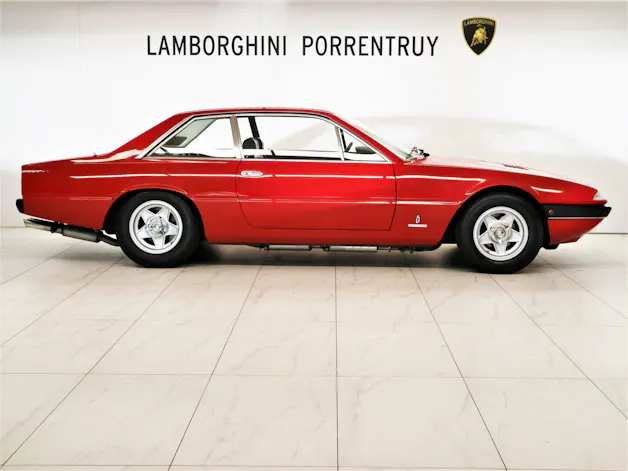 Ferrari 365 GT 4 2+2