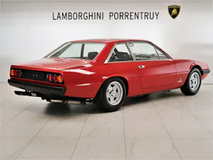 Ferrari 365 GT 4 2+2