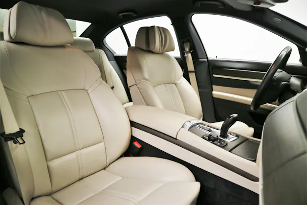 BMW 750i L