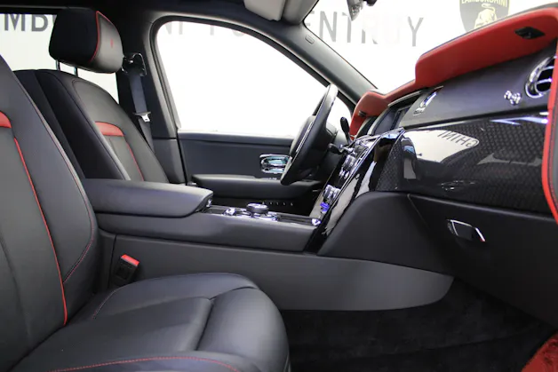 Rolls Royce ROLLS-ROYCE Cullinan 6.7 V12 Black Badge