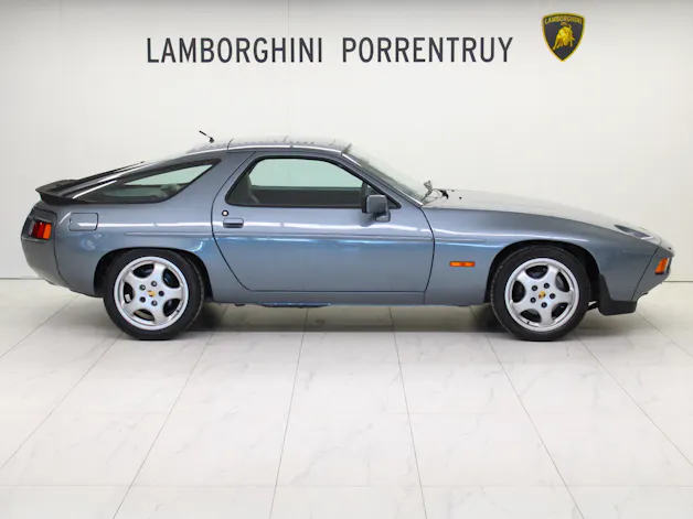 Porsche 928 S