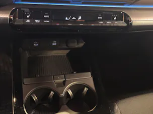 Toyota Prius 2.0 Plug-In-Hybrid Style