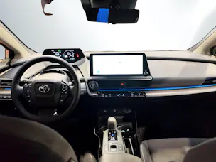 Toyota Prius 2.0 Plug-In-Hybrid Style