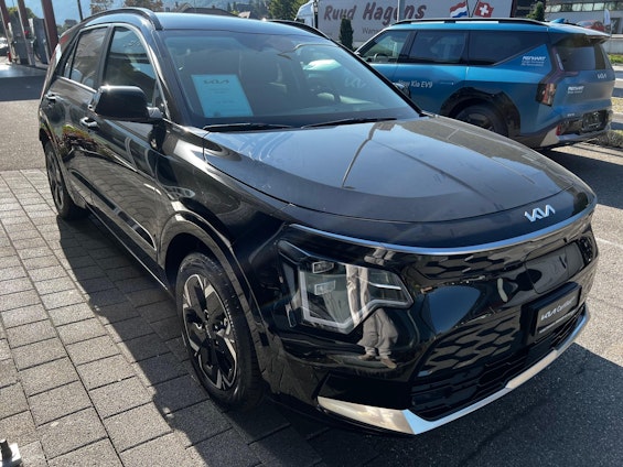 Vehicle image 2 Vehicle image 2