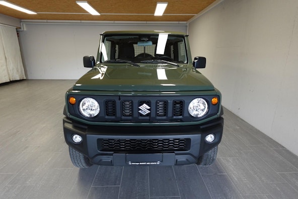 First vehicle image