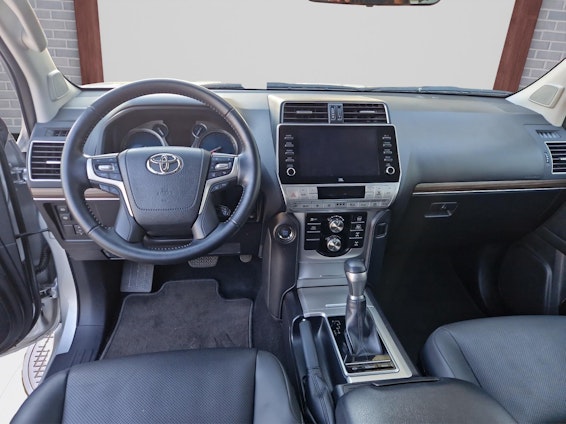 Vehicle image 7 Vehicle image 7