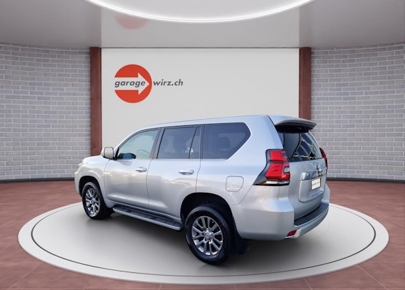 Vehicle image 2 Vehicle image 2