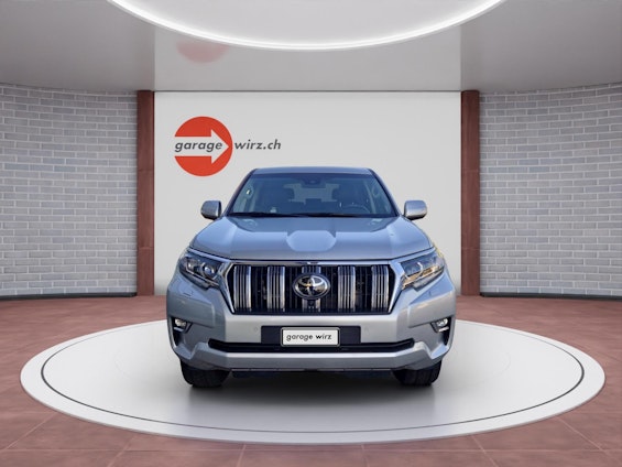 Vehicle image 5 Vehicle image 5