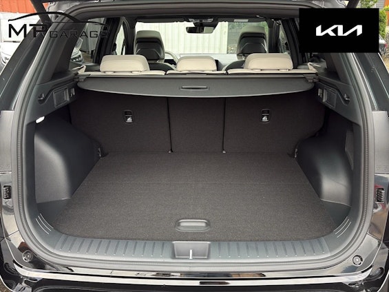 Vehicle image 5 Vehicle image 5