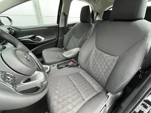 Toyota Yaris 1.5 VVT-i HSD Comfort