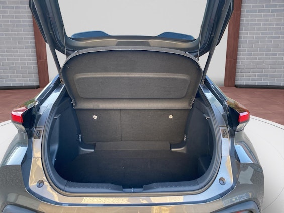 Vehicle image 10 Vehicle image 10