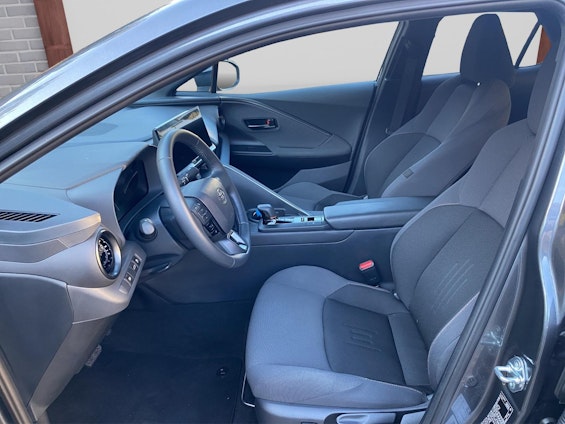 Vehicle image 7 Vehicle image 7