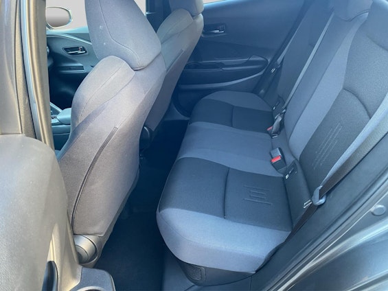 Vehicle image 8 Vehicle image 8