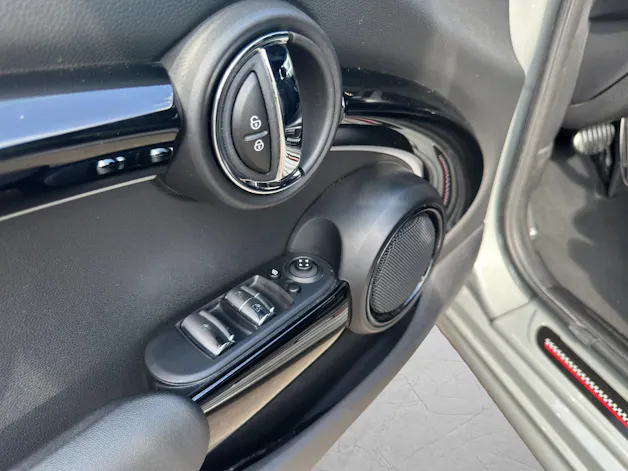 Mini Cabrio JCW
