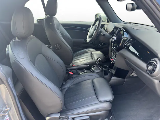 Mini Cabrio JCW