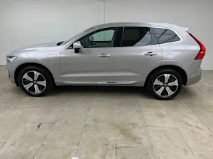 Volvo XC60 2.0 T8 TE Plus Bright eAWD / Jetzt mit attraktivem 1.9% Leasing!