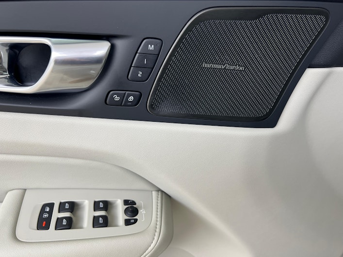 Vehicle image VOLVO XC60