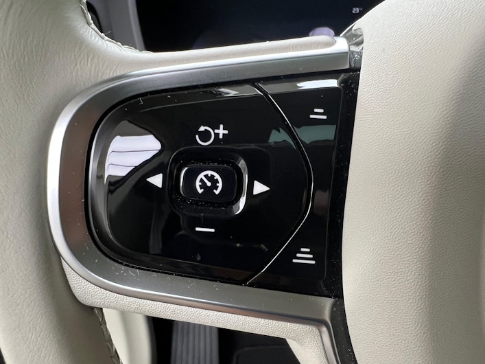 Vehicle image VOLVO XC60