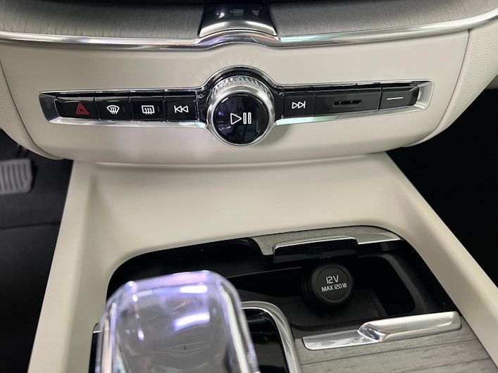 Vehicle image VOLVO XC60