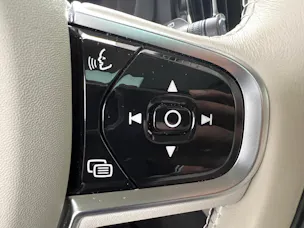 Volvo XC60 2.0 T8 TE Plus Bright eAWD / Jetzt mit attraktivem 1.9% Leasing!