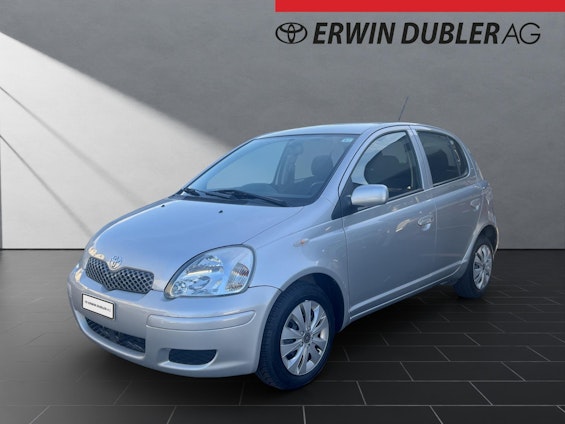 First vehicle image