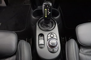 Vehicle image MINI F56 Cooper SE