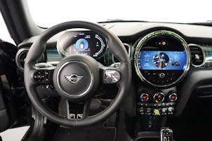 Vehicle image MINI F56 Cooper SE