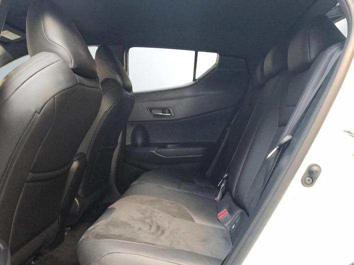 Fahrzeugbild TOYOTA C-HR