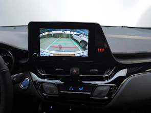 Fahrzeugbild TOYOTA C-HR 2.0 VVTi HSD Move