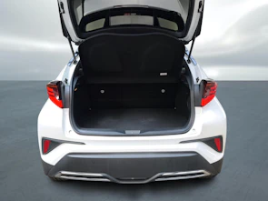 Fahrzeugbild TOYOTA C-HR 2.0 VVTi HSD Move