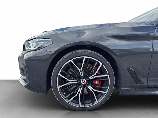BMW 540i xDrive 48V Touring M Sport Pro Steptronic