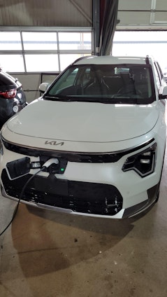 Vehicle image 2 Vehicle image 2