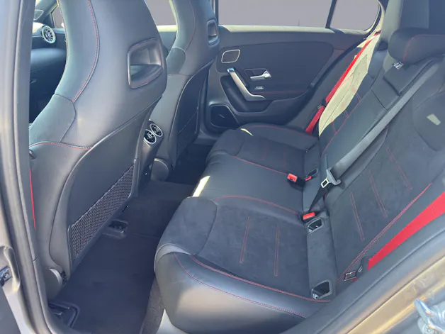 Mercedes-Benz A 35 AMG 4matic