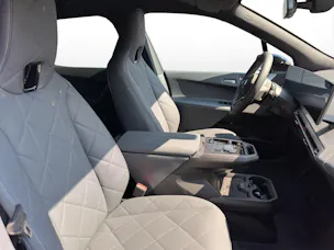 BMW iX xDrive45