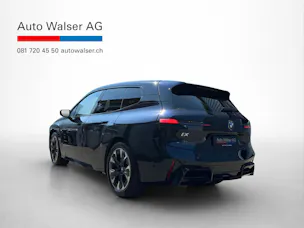 BMW iX xDrive45