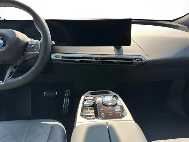 BMW iX xDrive45