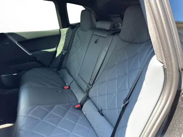 BMW iX xDrive45