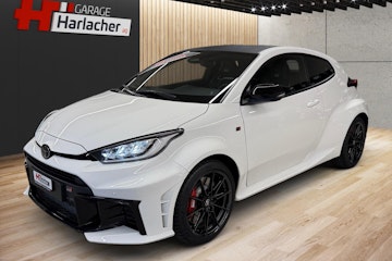 Vehicle image TOYOTA GR YARIS 0 Vehicle image TOYOTA GR YARIS 0