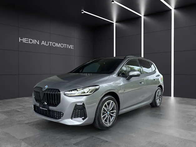 BMW 230e xDrive paddles Active Tourer