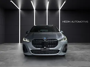 BMW 230e xDrive paddles Active Tourer