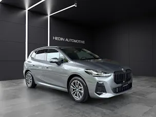 BMW 230e xDrive paddles Active Tourer